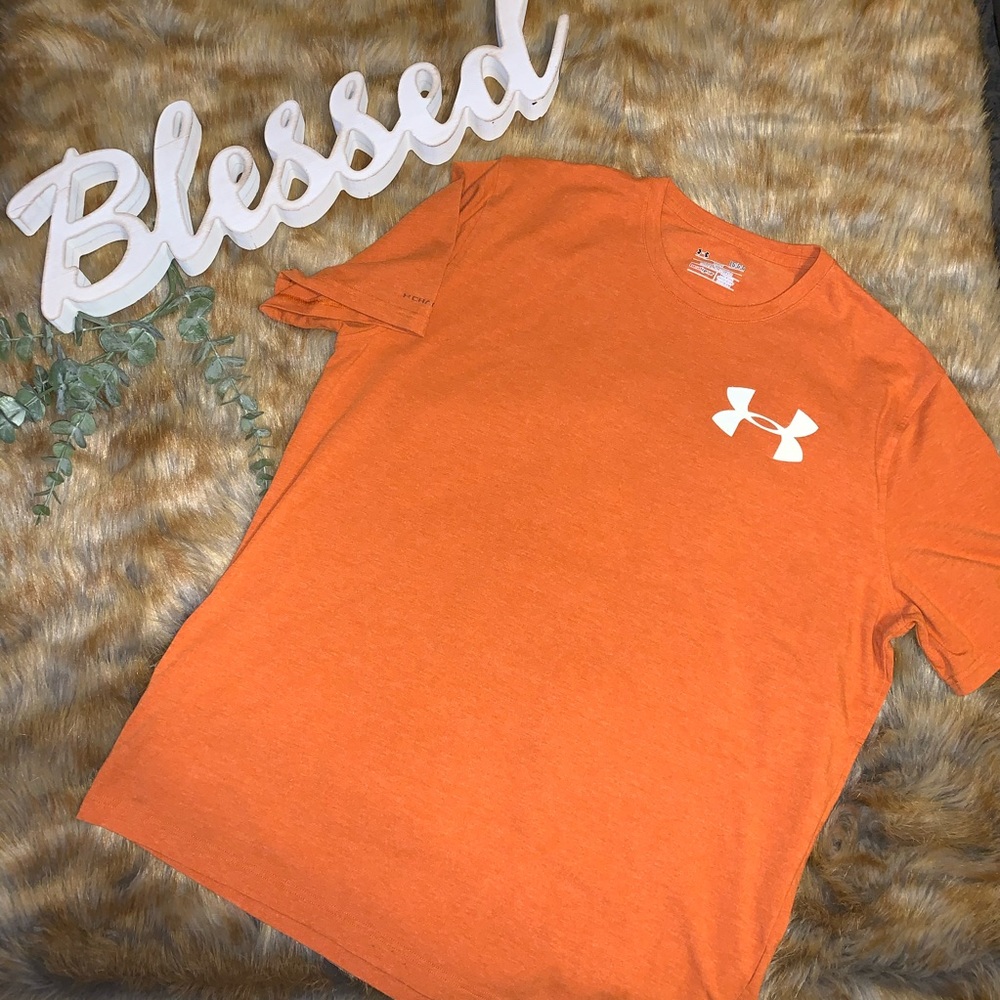 Like New! Under Armour “Charged” T-shirt